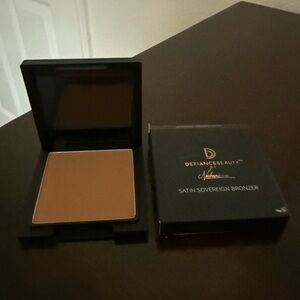Defiance Beauty Immortal Envy Satin Sovereign Bronzer